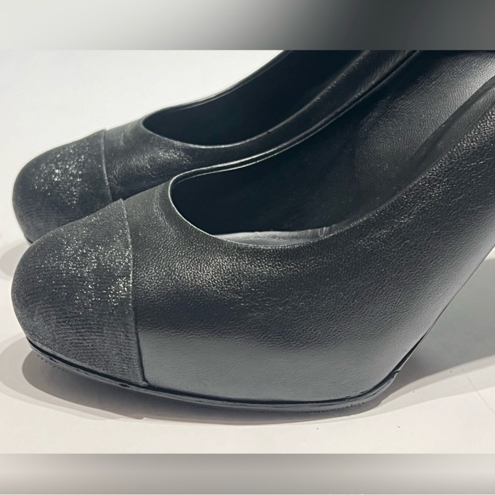 Chanel black platform CC heels - Picture 4 of 12